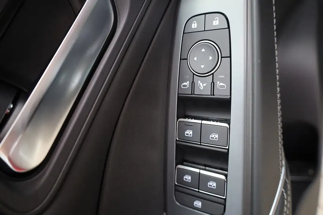 Nissan Qashqai - Thumbnail 9