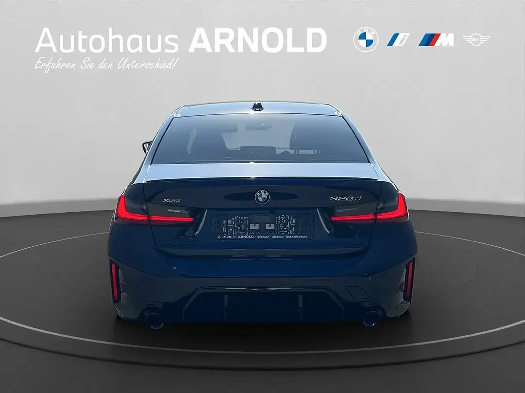 BMW 320 - Thumbnail 5