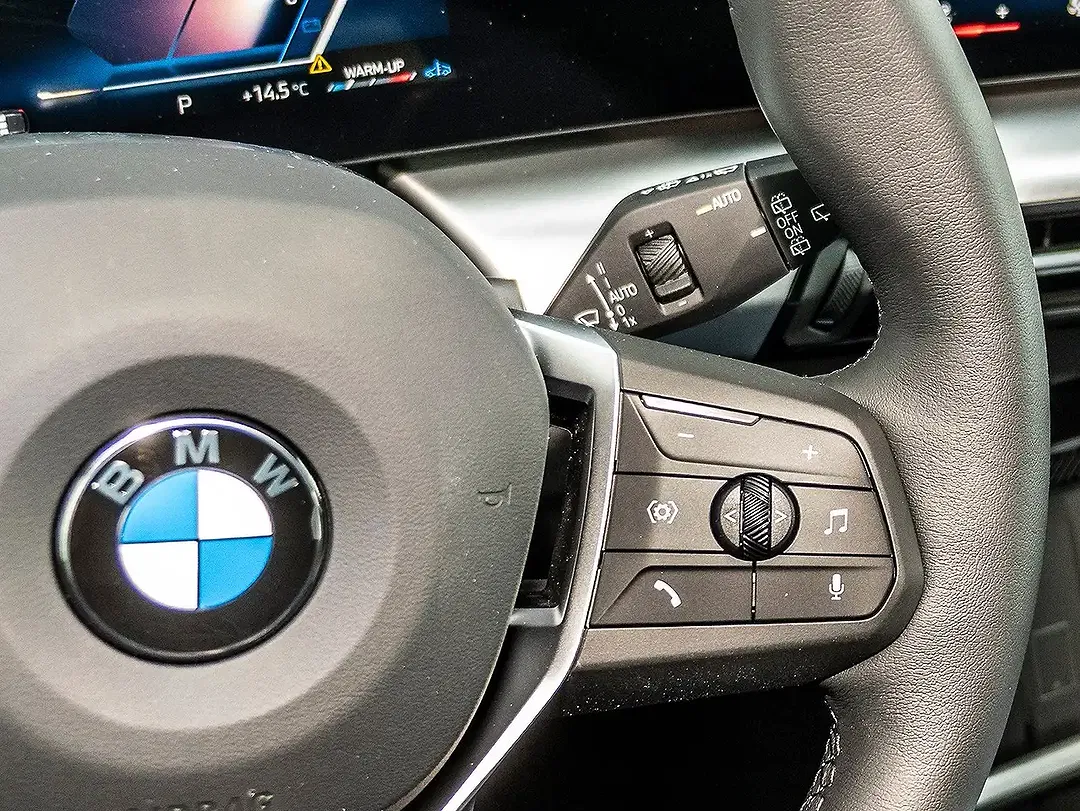 BMW X1 - Thumbnail 13
