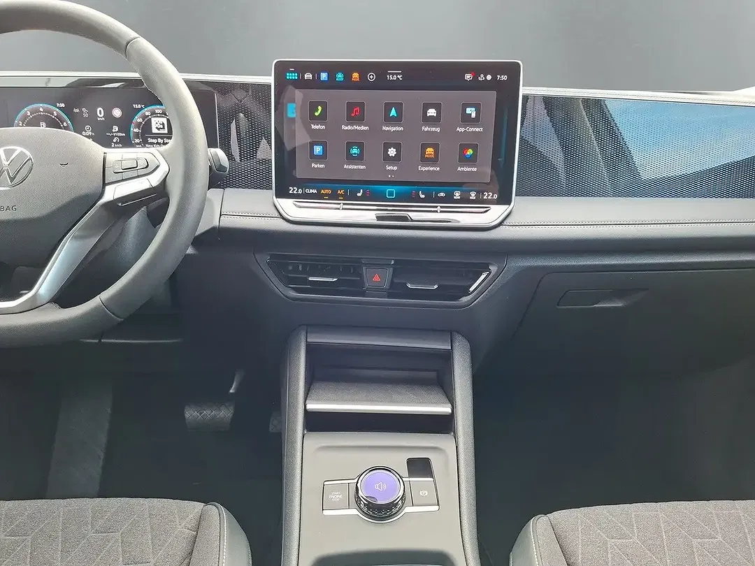 Volkswagen Tiguan - Thumbnail 13
