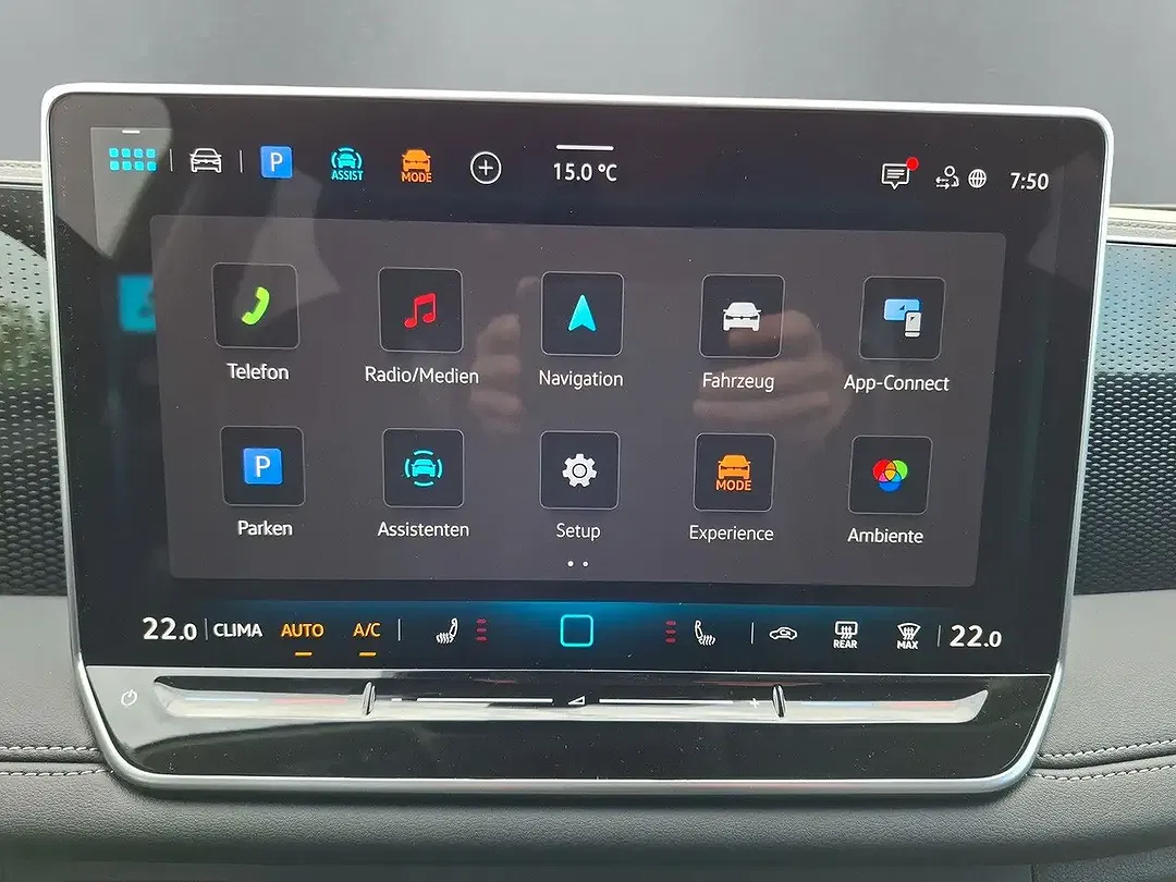 Volkswagen Tiguan - Thumbnail 14