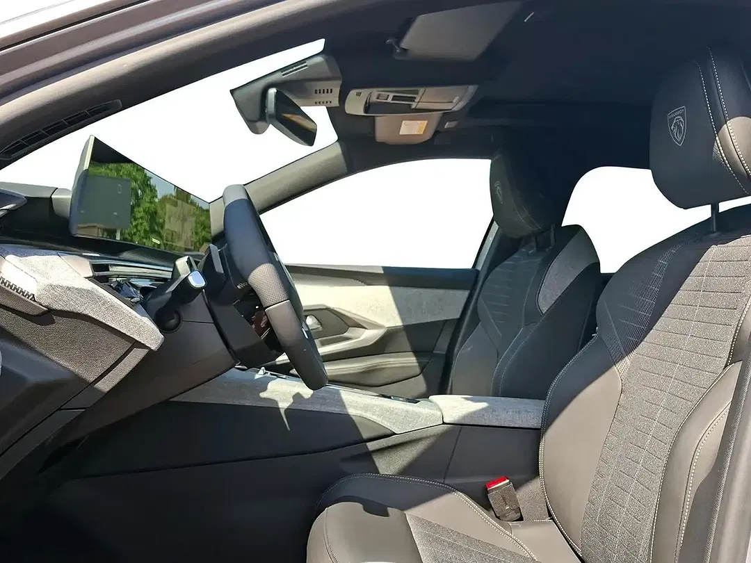 Peugeot 5008 - Thumbnail 7