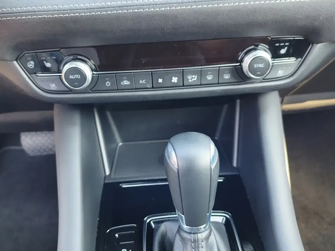 Mazda 6 - Thumbnail 13