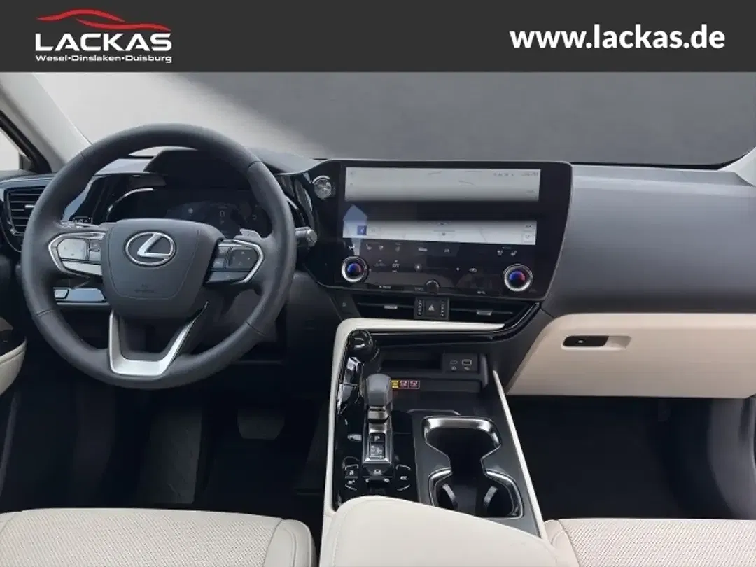 Lexus NX 350h - Thumbnail 13