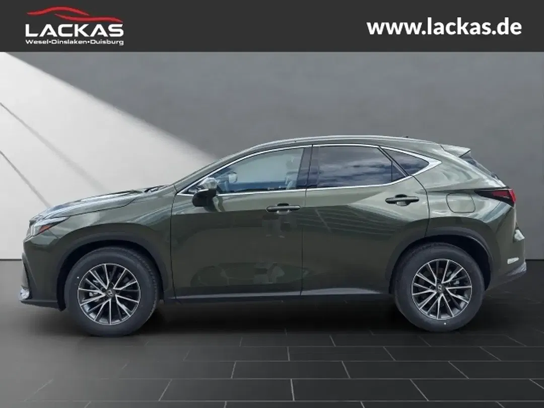 Lexus NX 350h - Thumbnail 2