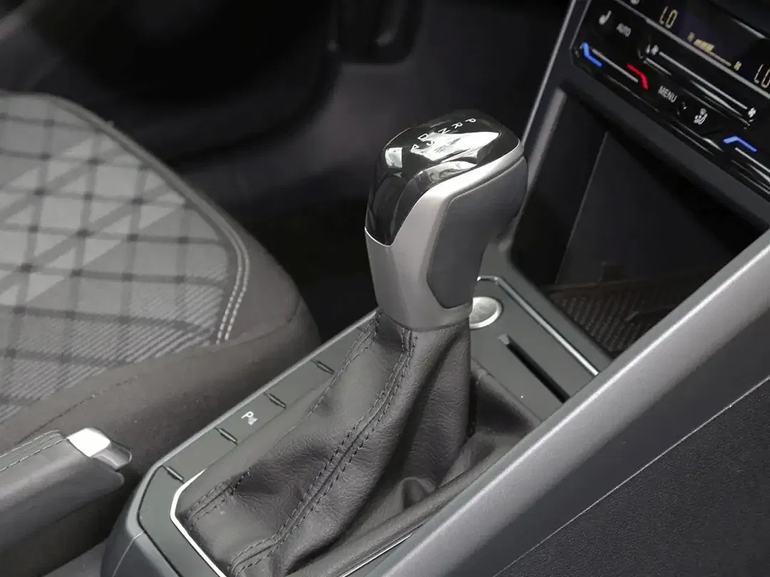 Volkswagen Polo - Thumbnail 10