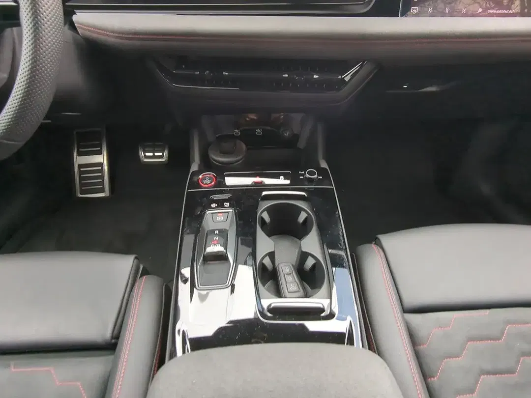 Audi S6 - Thumbnail 11