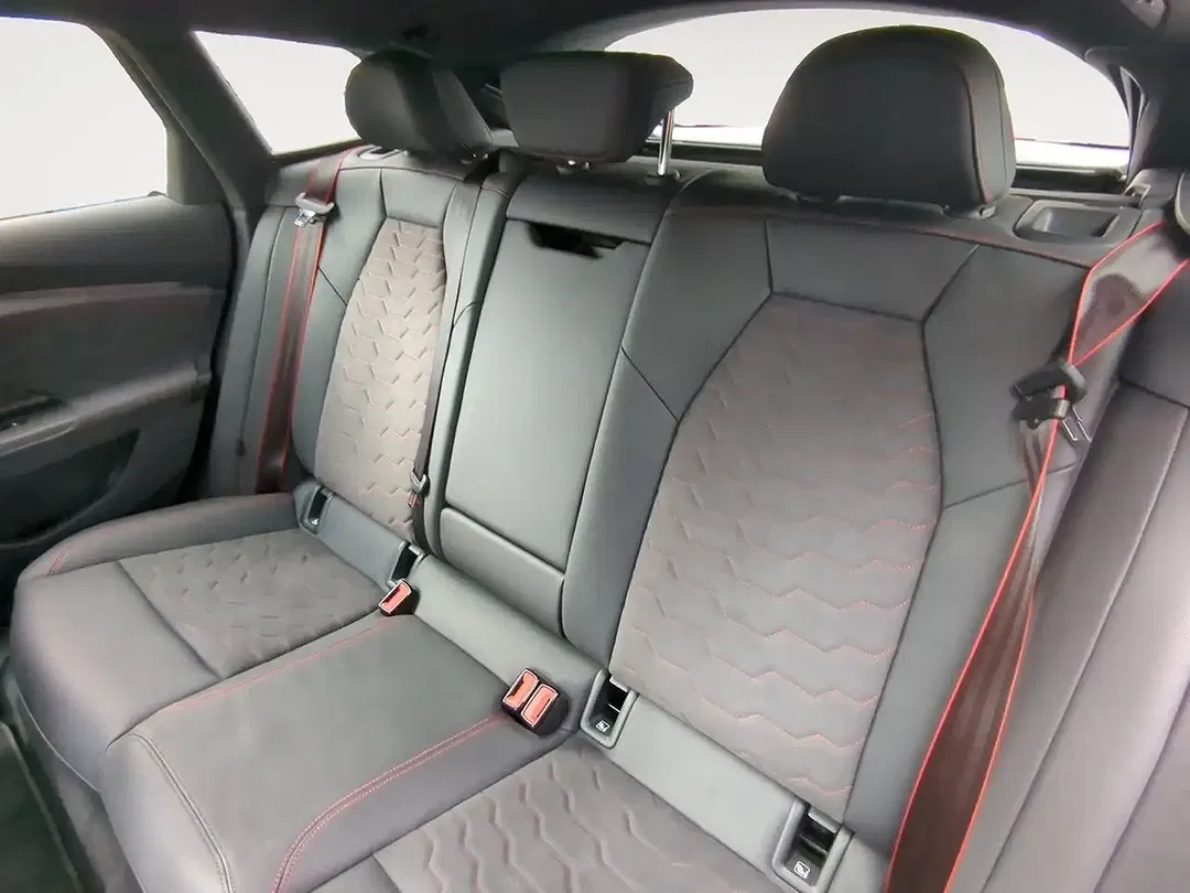 Audi S6 - Thumbnail 8