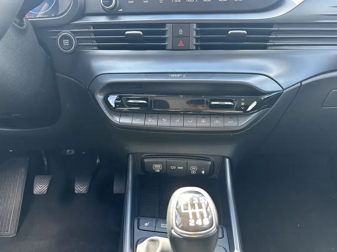 Hyundai i20 - Thumbnail 14