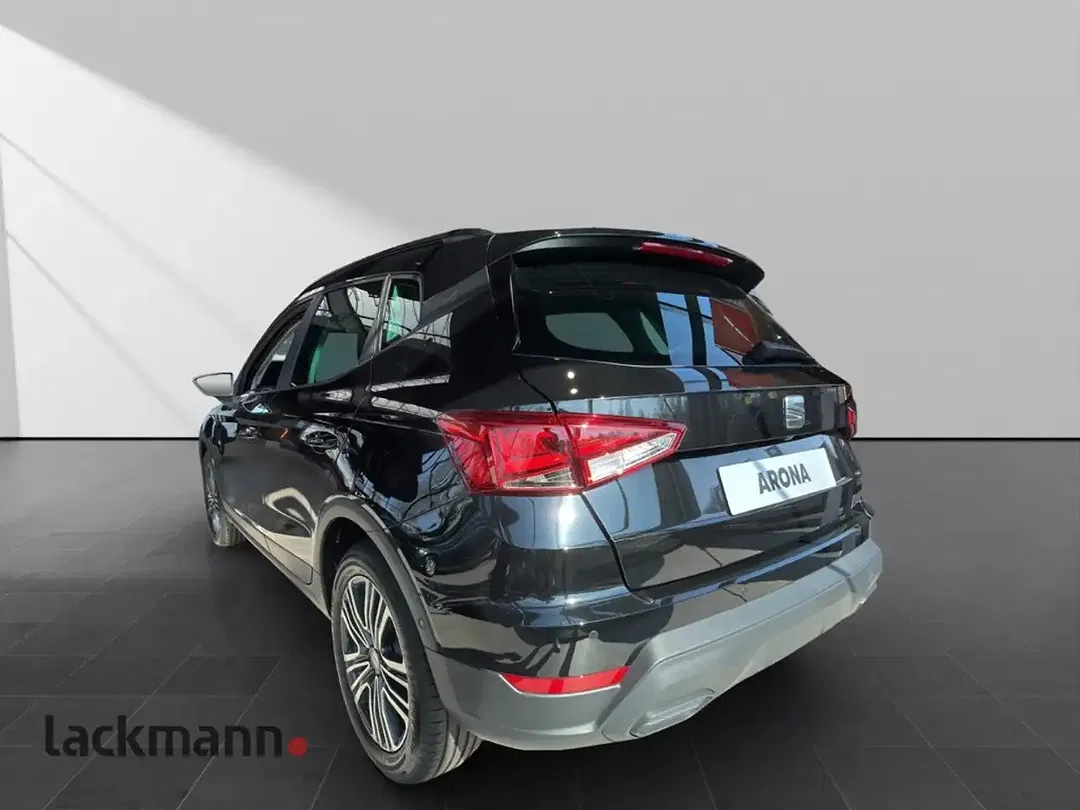 SEAT Arona - Thumbnail 6