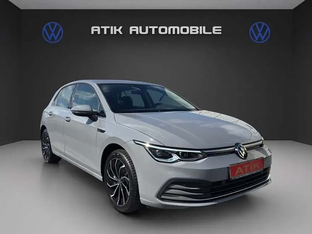 Volkswagen Golf - Thumbnail 3