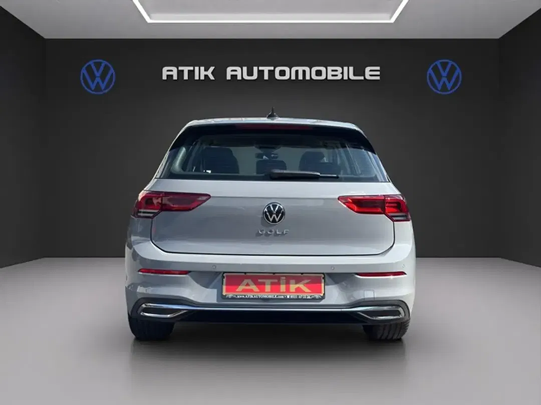 Volkswagen Golf - Thumbnail 6