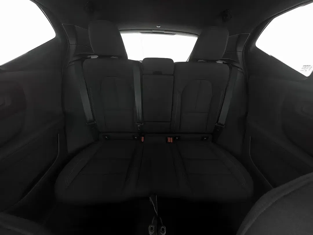 Volvo XC40 - Thumbnail 5