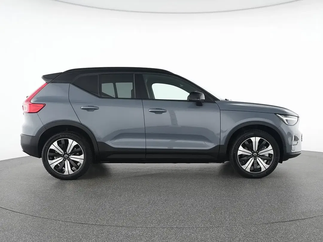 Volvo XC40 - Thumbnail 9