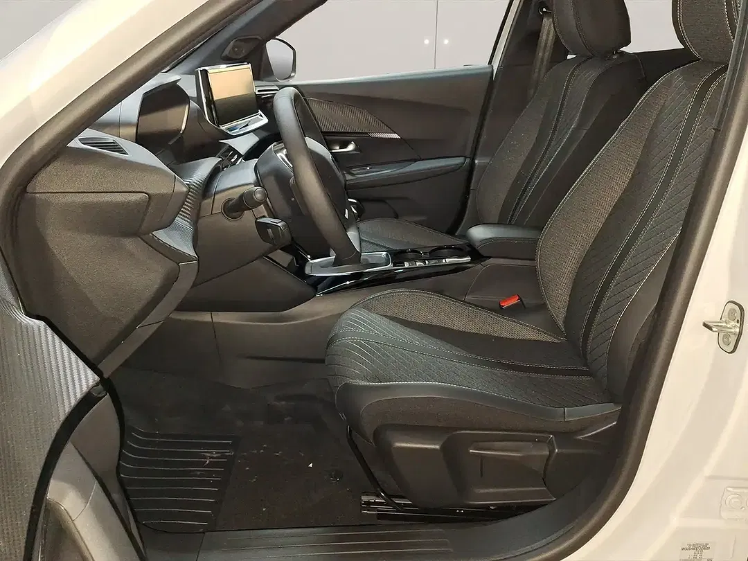 Peugeot 2008 - Thumbnail 7