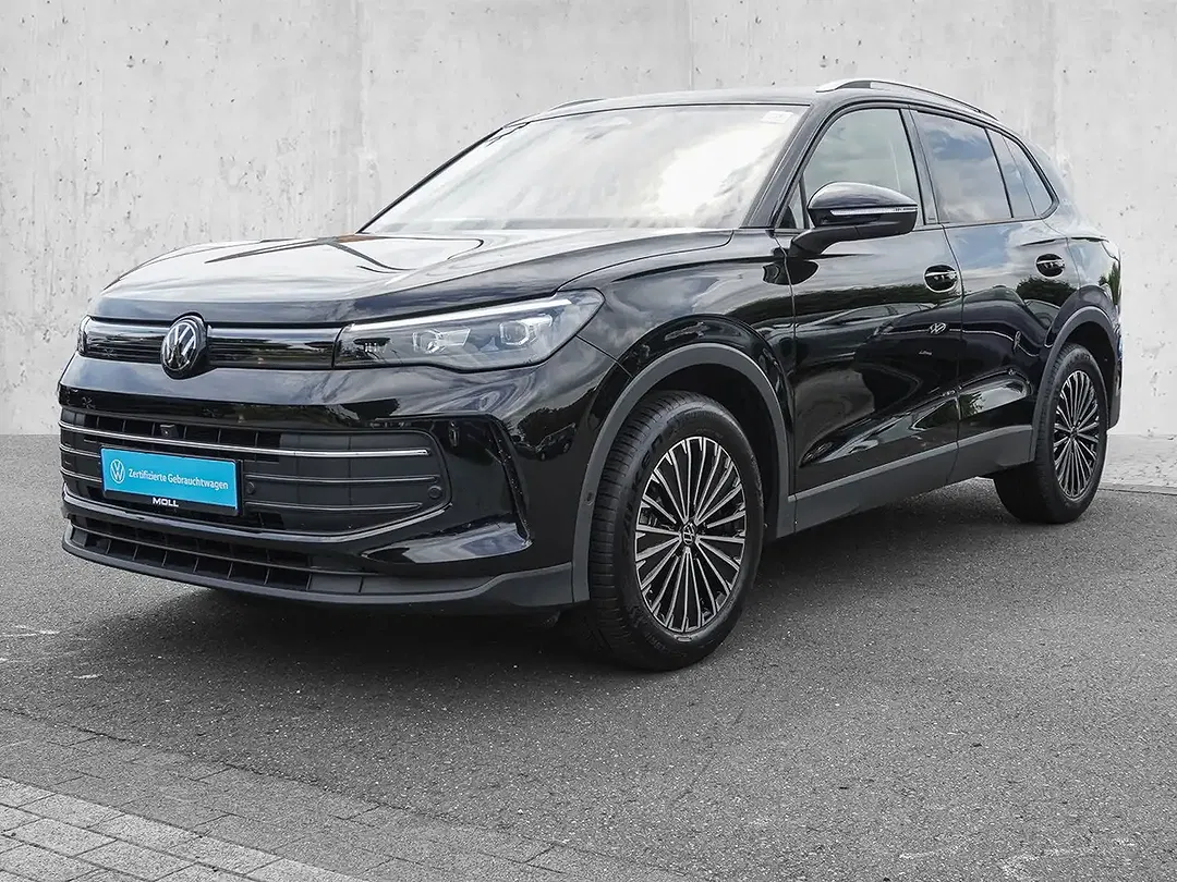 Volkswagen Tiguan - Thumbnail 1