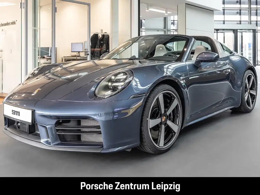 Porsche 992 - Thumbnail 7
