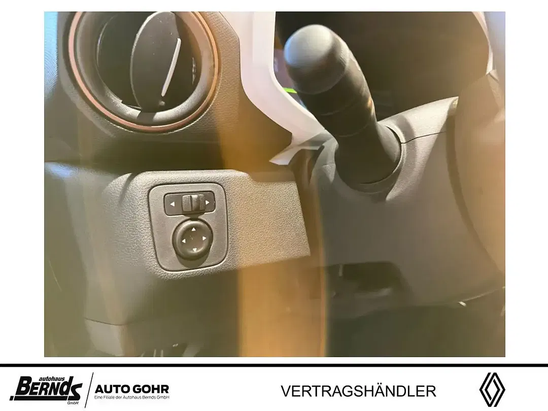 Dacia Spring - Thumbnail 14