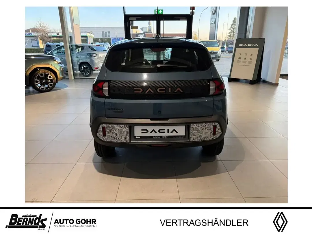 Dacia Spring - Thumbnail 4