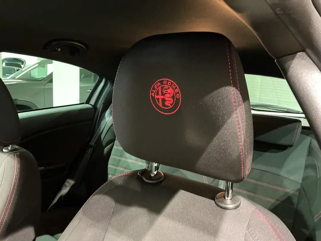 Alfa Romeo Giulietta - Thumbnail 12