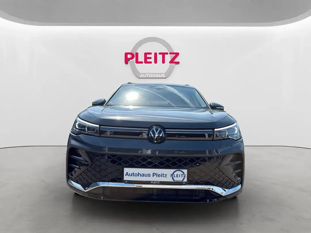 Volkswagen Tiguan - Thumbnail 2
