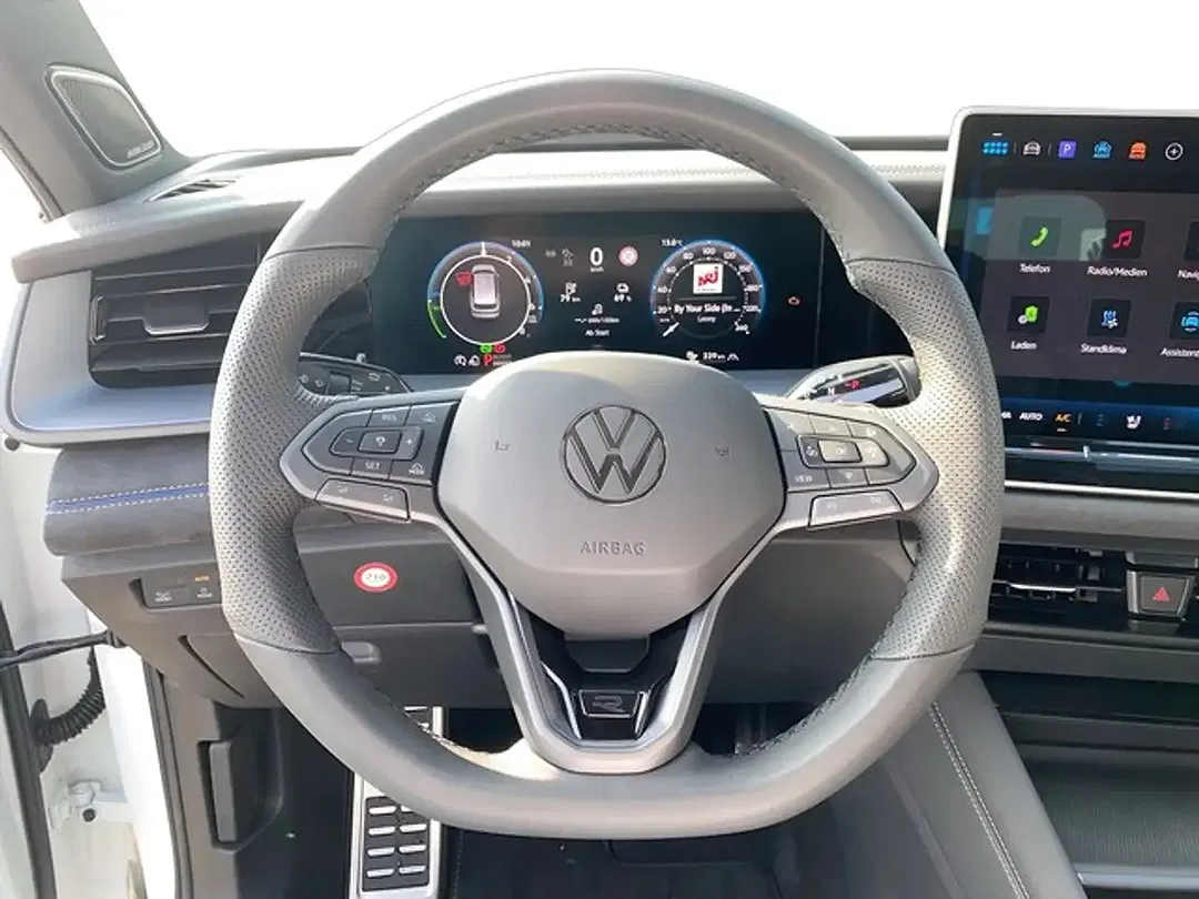 Volkswagen Tayron - Thumbnail 9