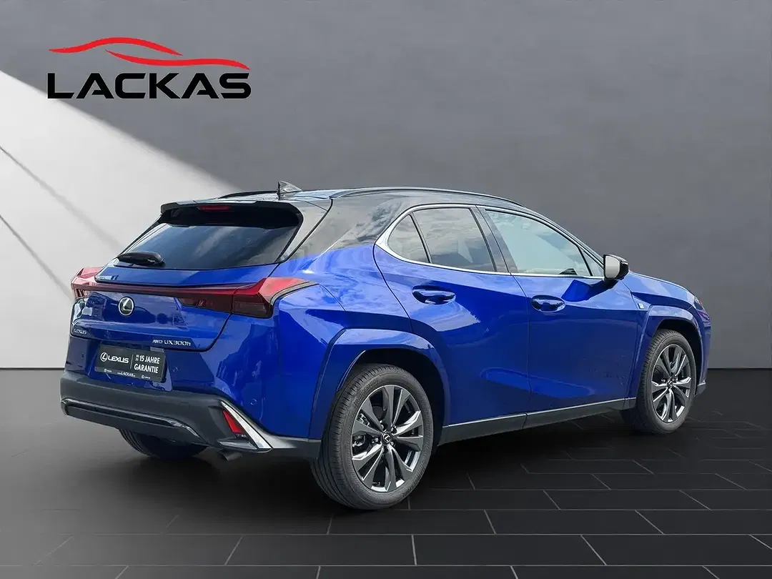 Lexus UX 250h - Thumbnail 5