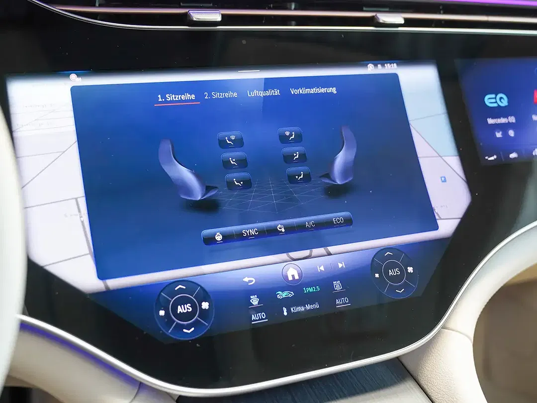 Mercedes-Benz EQS - Thumbnail 23