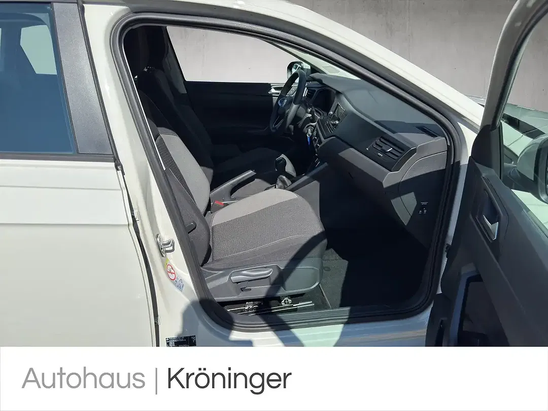 Volkswagen Taigo - Thumbnail 9