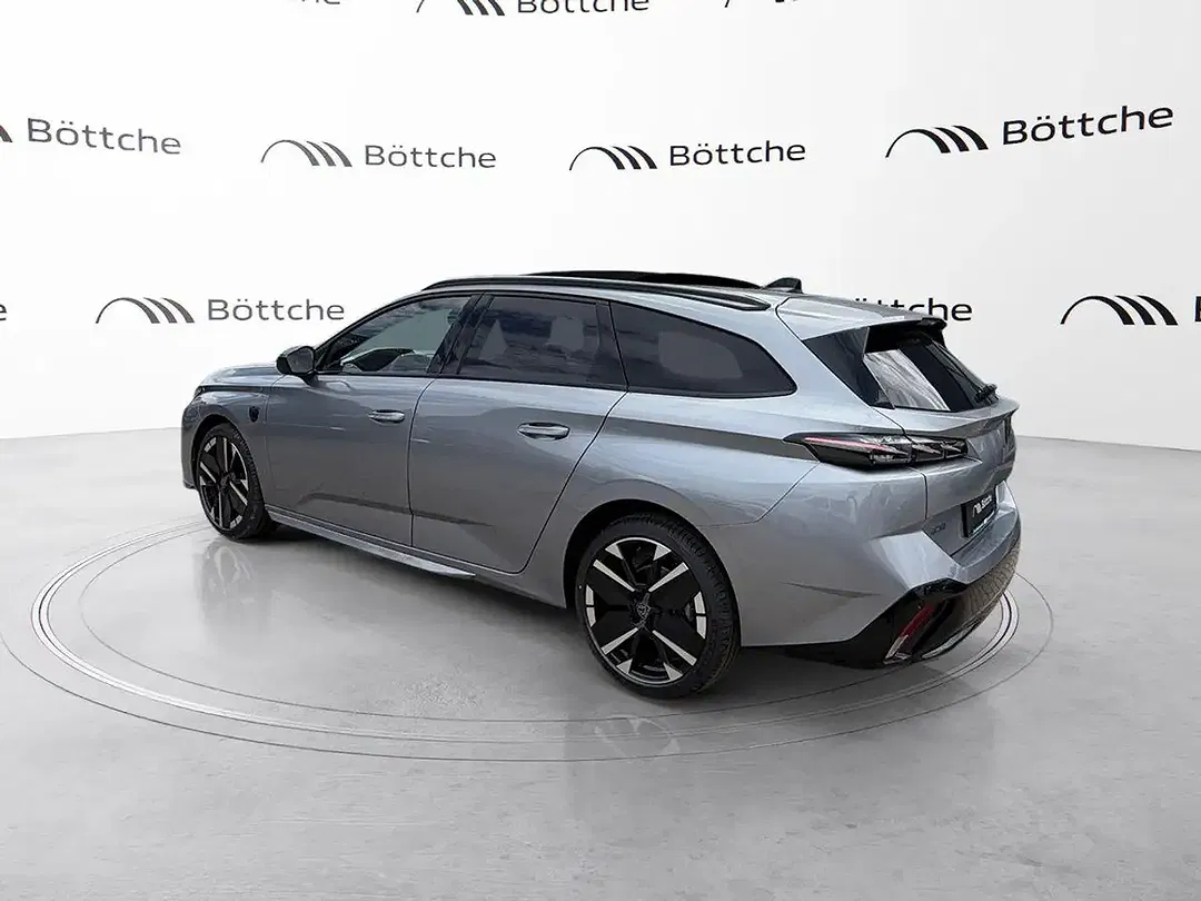 Peugeot 308 - Thumbnail 3