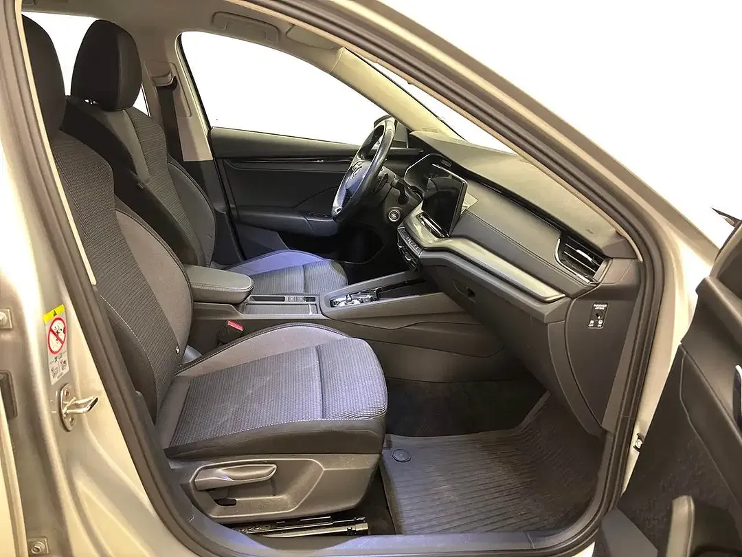 Skoda Octavia - Thumbnail 8