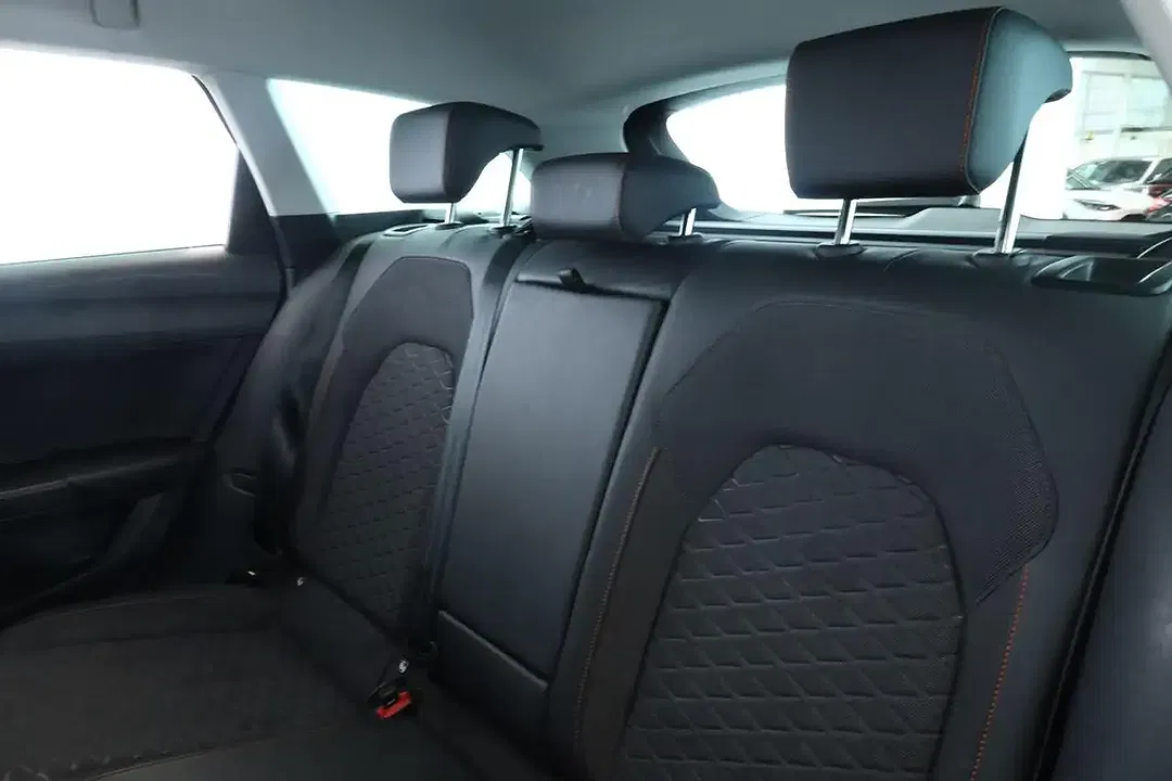 SEAT Leon - Thumbnail 14