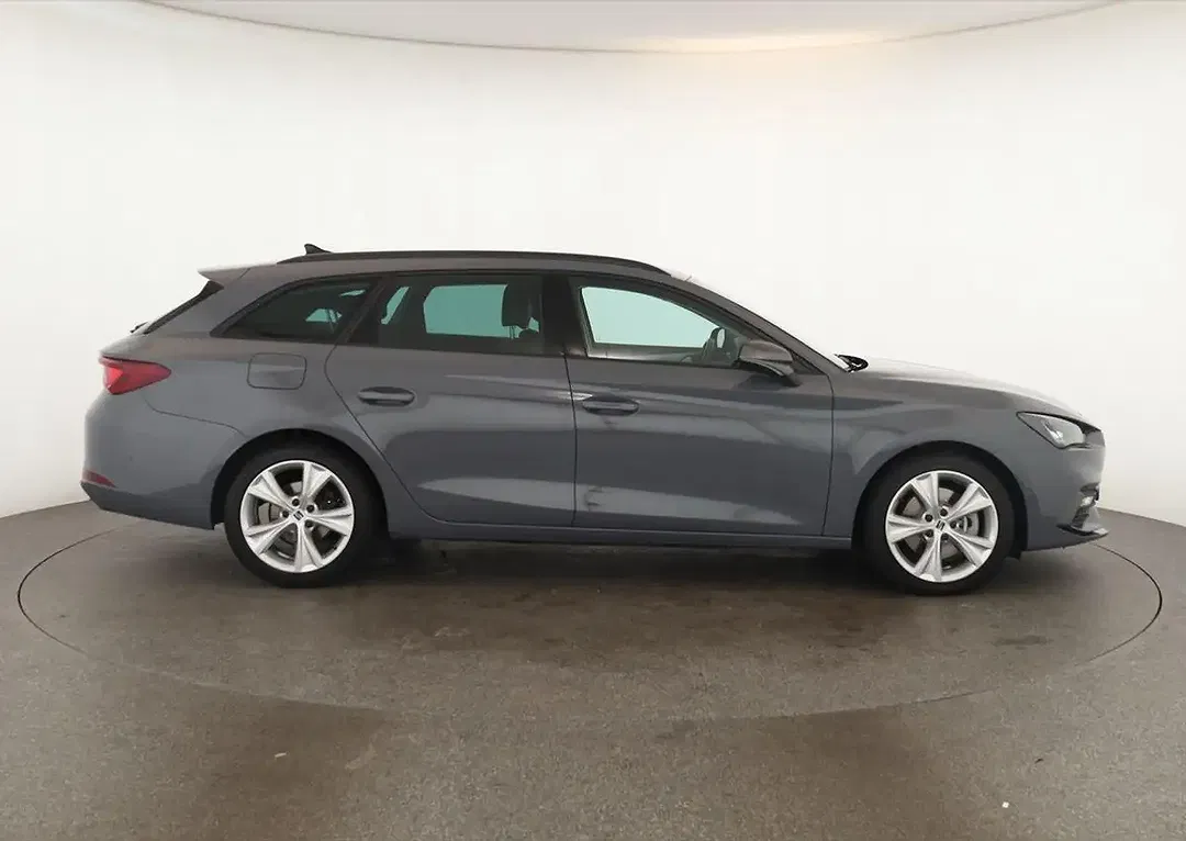 SEAT Leon - Thumbnail 4