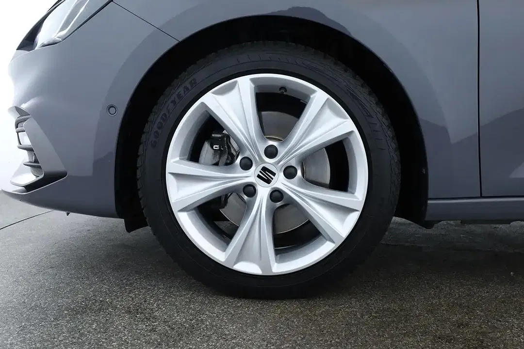 SEAT Leon - Thumbnail 7