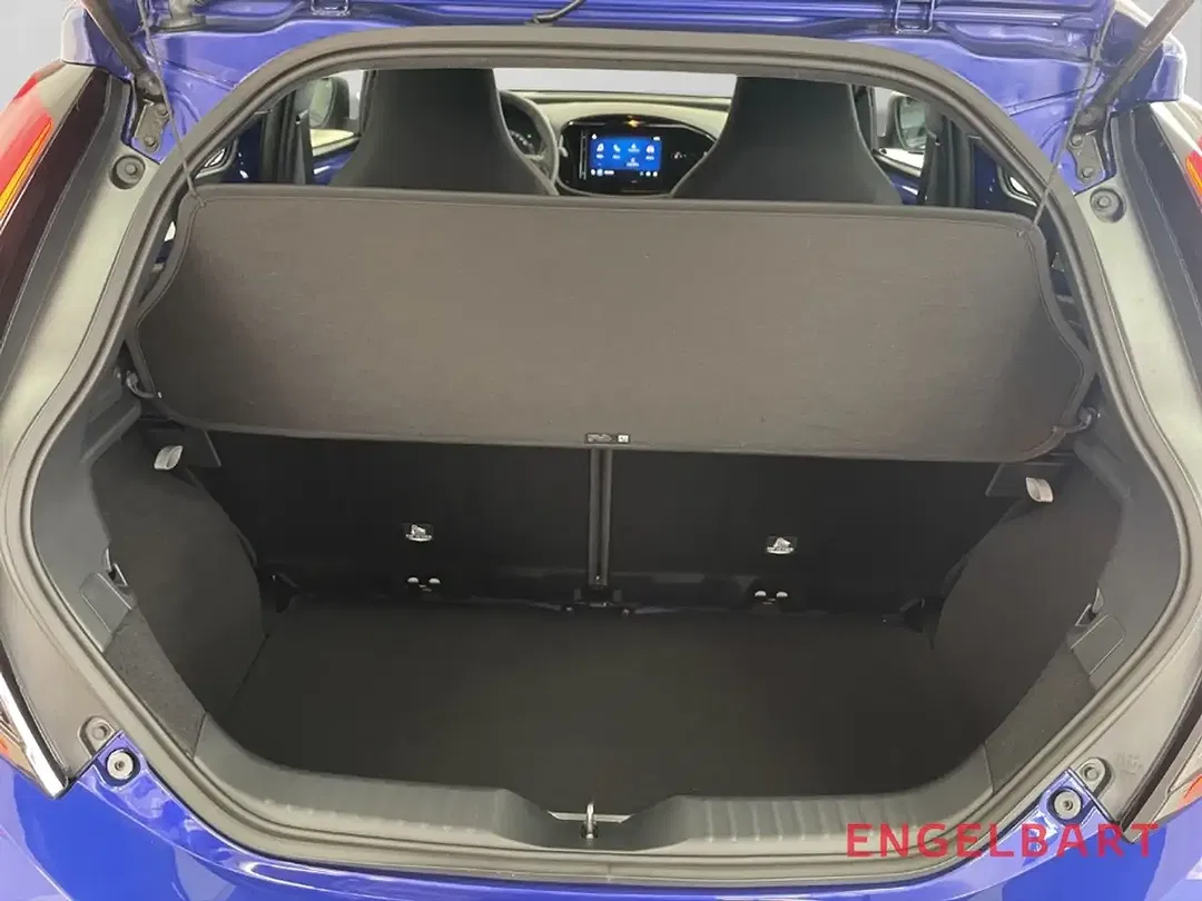 Toyota Aygo X - Thumbnail 12
