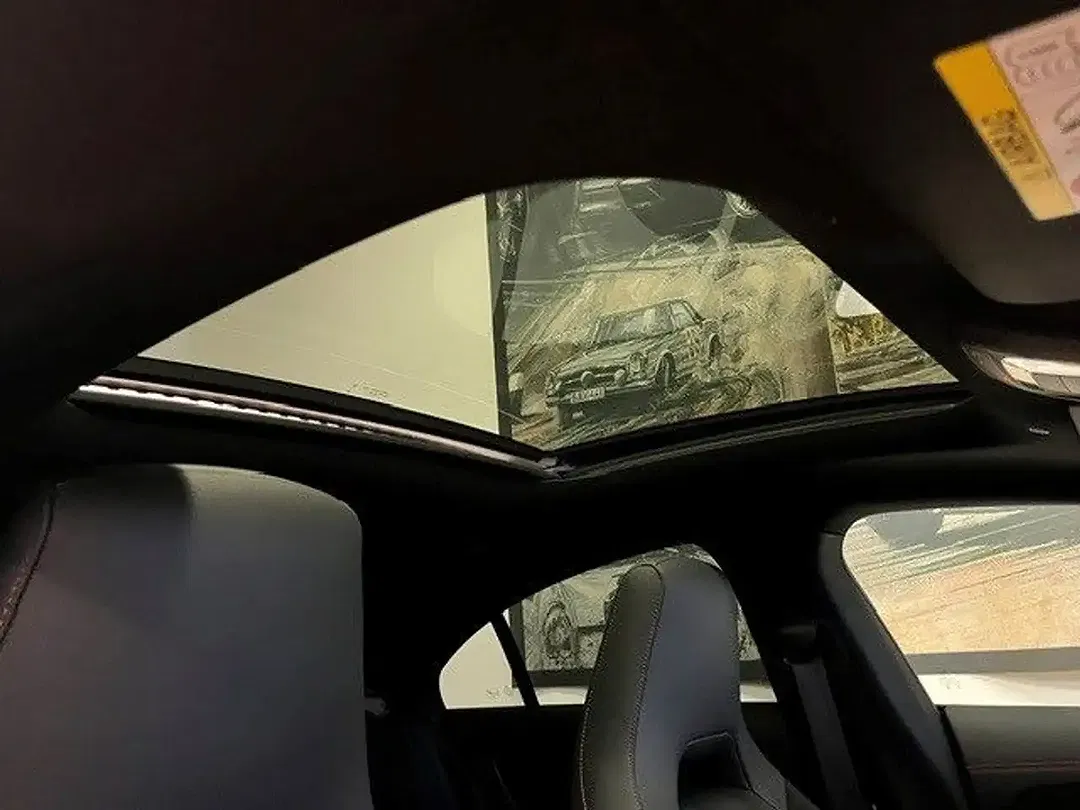 Mercedes-Benz CLA 250 - Thumbnail 5
