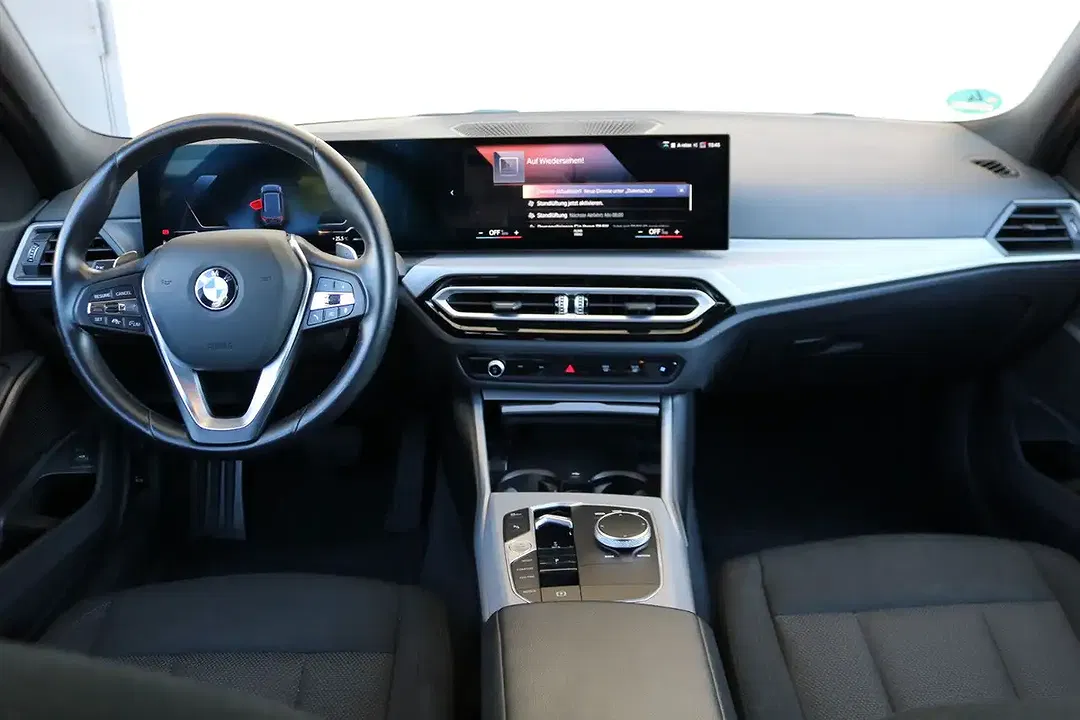 BMW 318 - Thumbnail 3