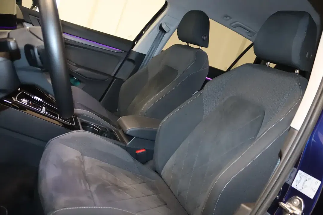 Volkswagen Golf - Thumbnail 8