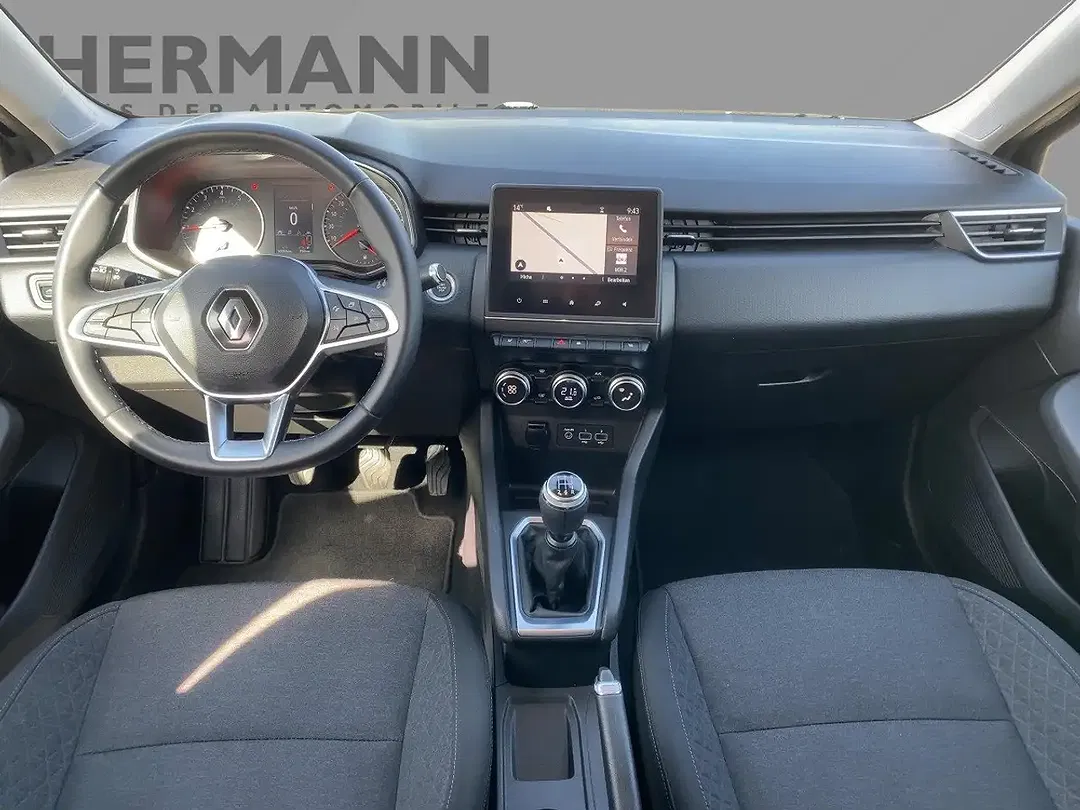 Renault Clio - Thumbnail 9