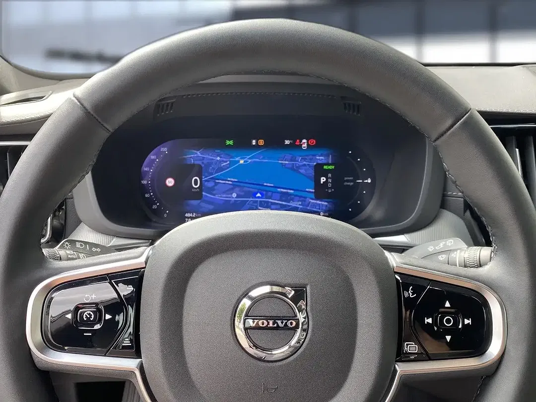 Volvo XC60 - Thumbnail 13