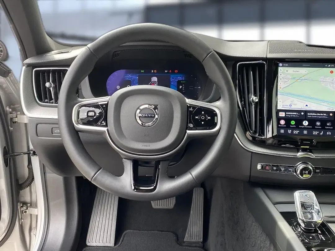 Volvo XC60 - Thumbnail 18