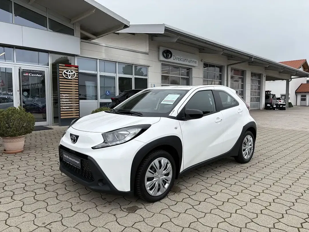 Toyota Aygo X - Thumbnail 1