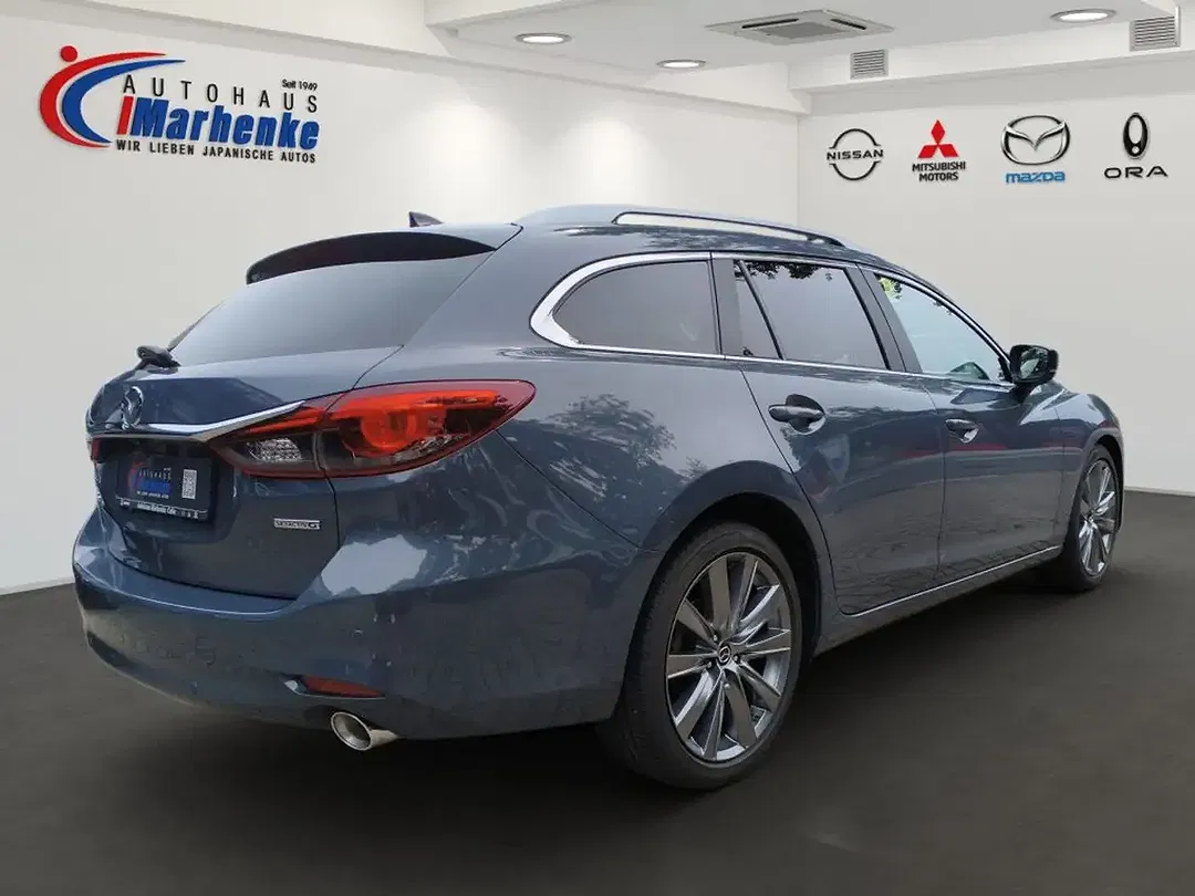 Mazda 6 - Thumbnail 3