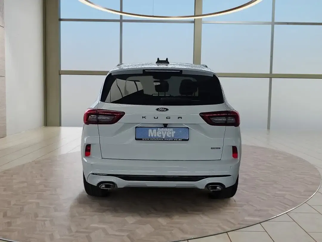 Ford Kuga - Thumbnail 4