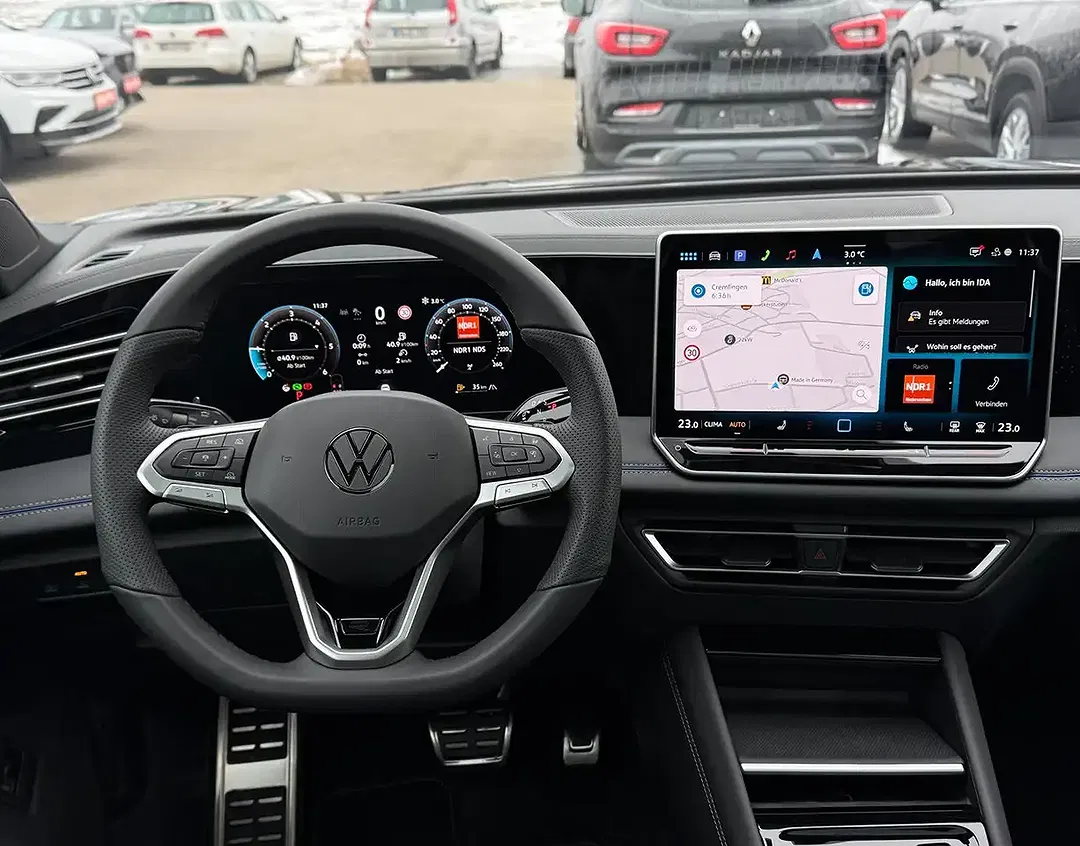 Volkswagen Tiguan - Thumbnail 11