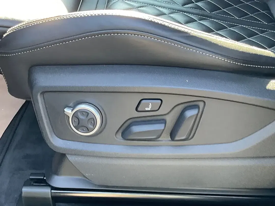 Audi SQ5 - Thumbnail 12