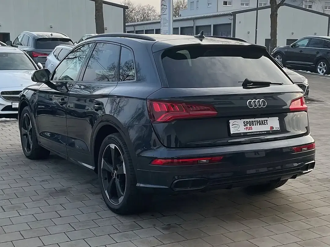 Audi SQ5 - Thumbnail 3
