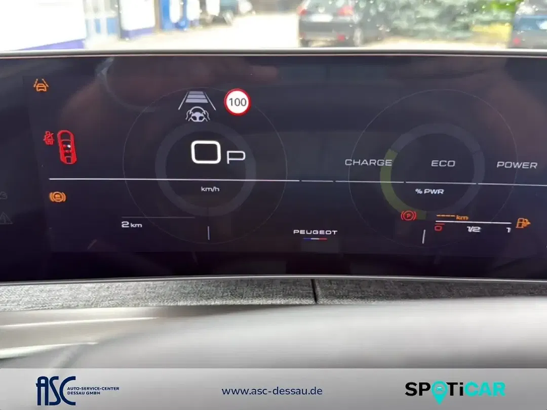 Peugeot 3008 - Thumbnail 10
