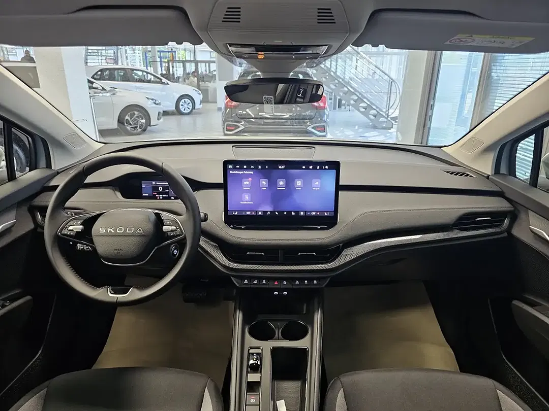 Skoda Elroq - Thumbnail 9