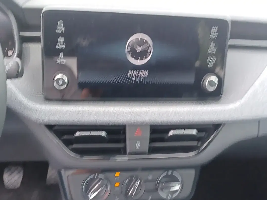 Skoda Kamiq - Thumbnail 9
